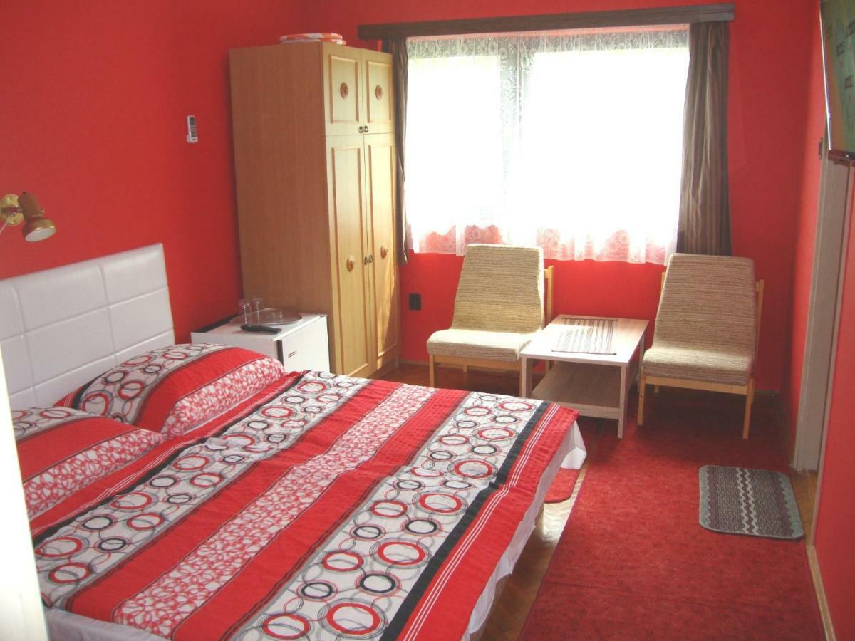 Appartamento Gyöngyvirág Vendégház Balatonboglár Esterno foto